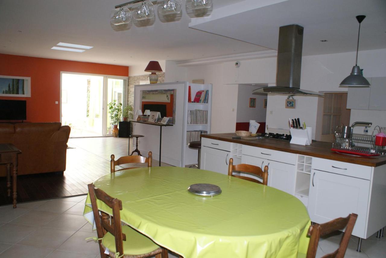Spacieuse Maison De Village Climatisee Avec Jardin Patio Bessan Екстер'єр фото