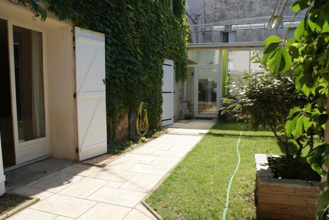Spacieuse Maison De Village Climatisee Avec Jardin Patio Bessan Екстер'єр фото