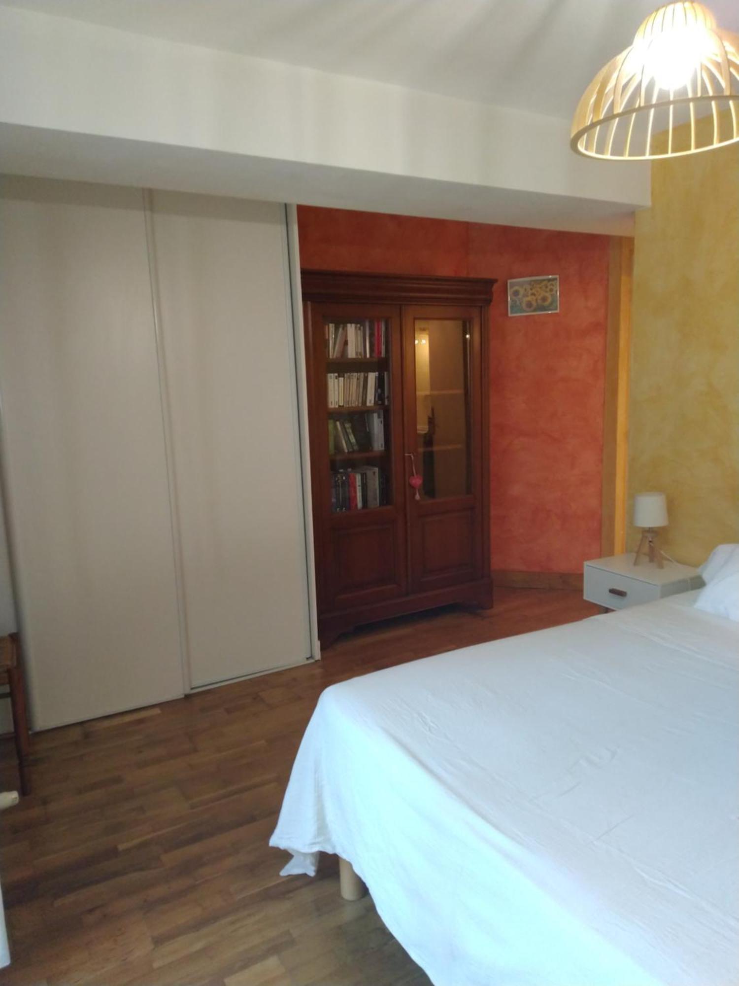 Spacieuse Maison De Village Climatisee Avec Jardin Patio Bessan Екстер'єр фото