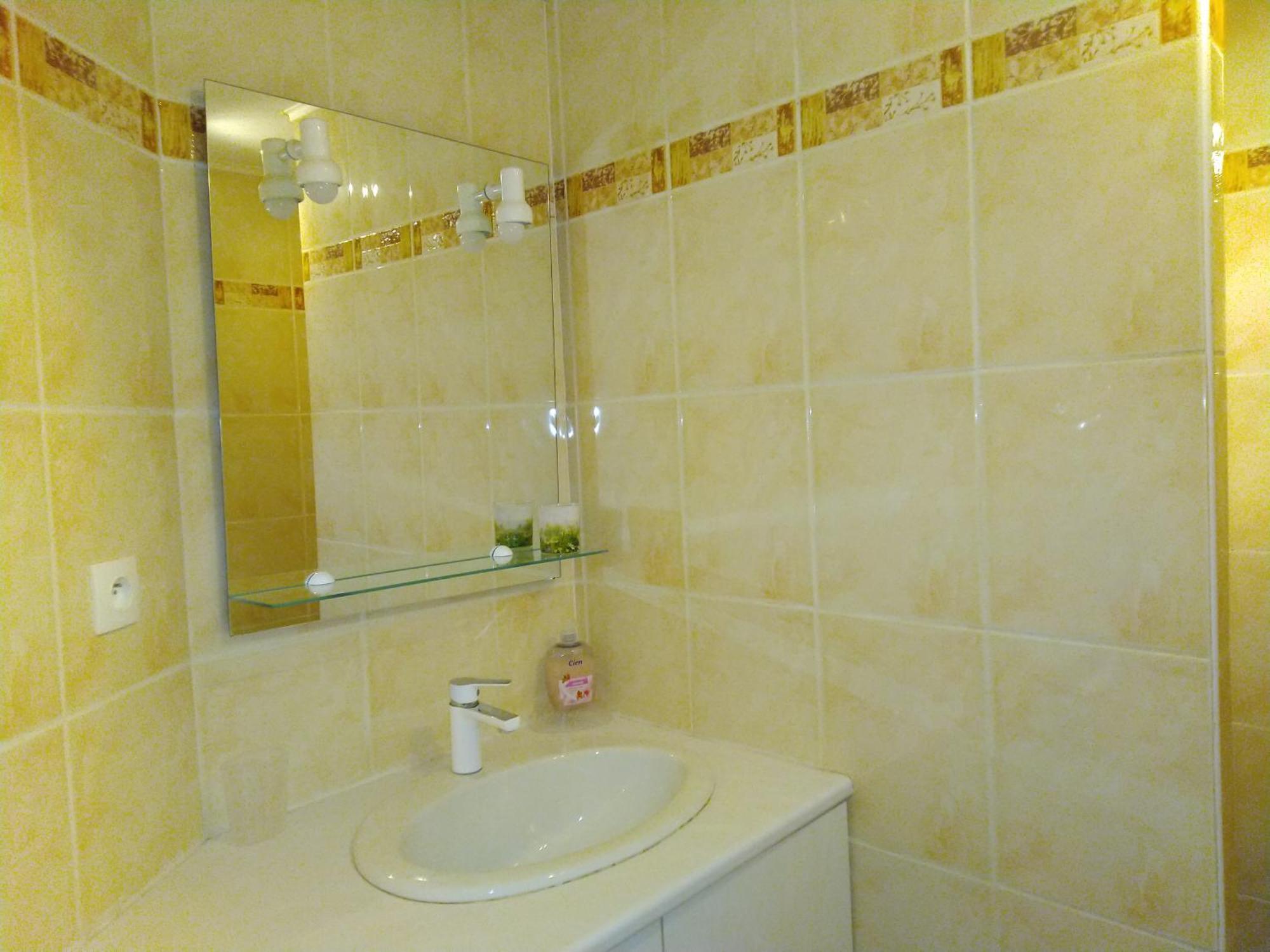 Spacieuse Maison De Village Climatisee Avec Jardin Patio Bessan Екстер'єр фото